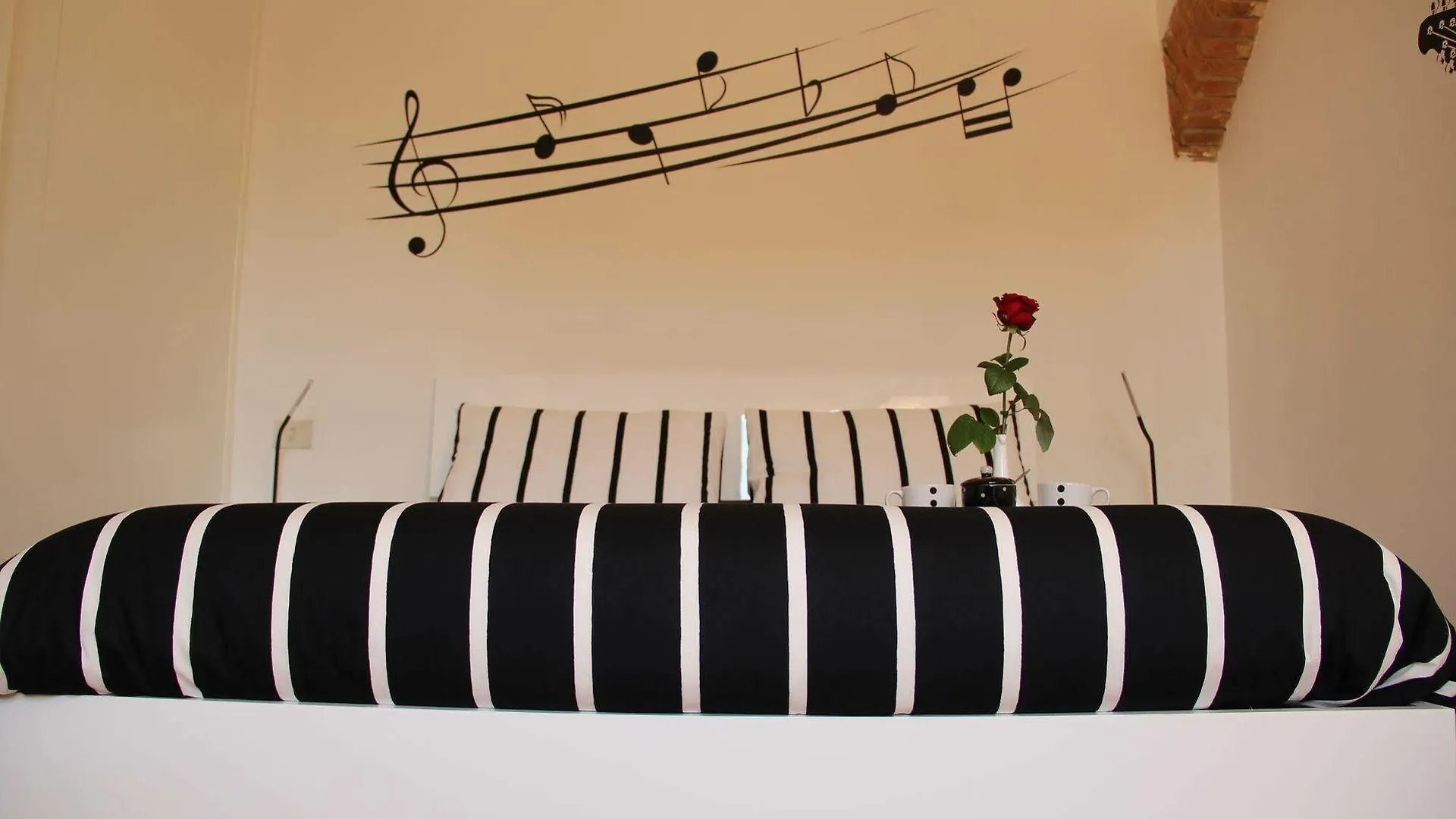Emilia Levante Musica By Short Holidays Bologna Italy